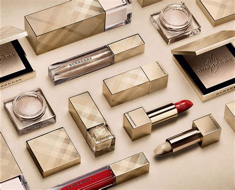 Burberry Makeup: The Burberry Beauty Line 